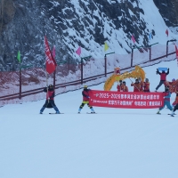 谁懂啊！在雪地里撸串也太快乐了！